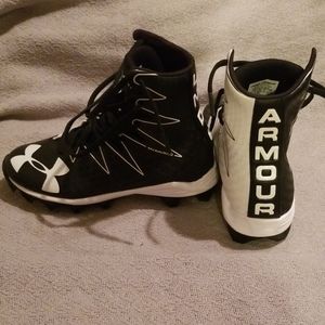 Under Armour cleats 2 boys